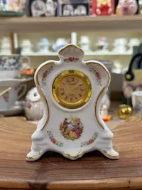 在飛比找Yahoo!奇摩拍賣優惠-德國彼得兔陶瓷時鐘