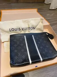 在飛比找Yahoo!奇摩拍賣優惠-Louis Vuitton x Fragment desig