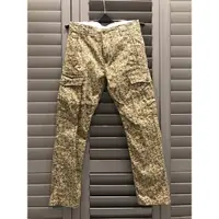 在飛比找蝦皮購物優惠-Levi’s cargo 迷彩工作褲