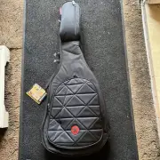 Road Runner RR4TAG ACOUSTIC GUITAR Case / Black