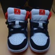 Nike Air Jordan 1 Mid "Bad Santa" 640735-607 PS Size 6C NEW IN BOX