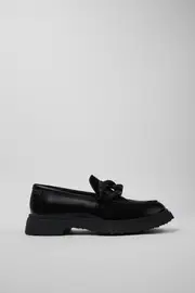 Walden Black Leather Moccasin Shoes for Men.