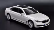1/18 Scale BMW 7 Series 750 Li 2017 White Diecast Car Model