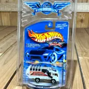Hot Wheels 2001 Recycler Garbage Truck - Retiring Models!- 1:64 Diecast