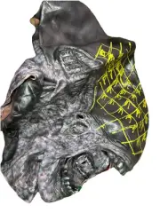 Alien Vs Predator Mask Grid Alien