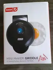 DASH 4" Mini Maker Electric Griddle Round Nonstick 350 Watts - Eggs Pancakes NOS