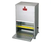 Bainbridge Automatic Poultry Treadle Feeder 20kg Capacity