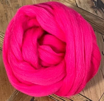 Hot Pink Wool Roving, Easy to Spin into Yarn and Felting Wool