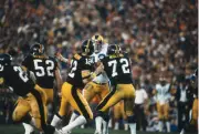 Terry Bradshaw of the Pittsburgh Steelers 1980's NFL Photo 88