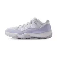在飛比找ETMall東森購物網優惠-Nike Jordan 11 Retro Low 女鞋 白色