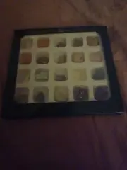 Brand New Never Opened Mini Set Of Fossils And Minerals 20 Different