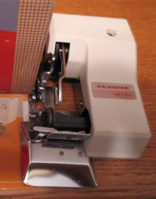 NEW JANOME SIDE CUTTER SERGING FOOT SEWING ATTACHMENT, ALL LOW SHANK MACHINES