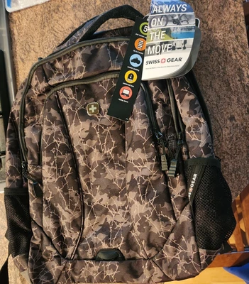 NWT Swiss Gear Upto 15" Computer Laptop & Tablet Backpack Camo Pattern Green