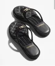 NIB Authentic CHANEL 2025 Coco Beach Black Thong Slides Espadrilles Flats 37