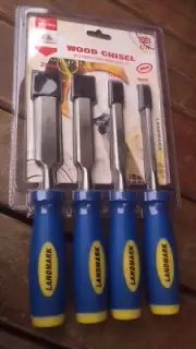 4 pcs Professional Wood Chisel Set with Rubbers Handle-Brand New
