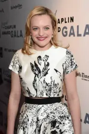 Elisabeth Moss at the 42nd Chaplin Award Gala at Alice Tully Hall - Old Photo 2