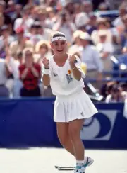 Arantxa Sanchez Vicario of Spain celebrates after defeating Steffi- Old Photo 1