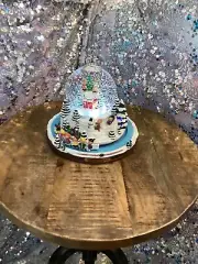 Peanuts Collectible Christmas Snow Globe With Music Sound & Motion AUTHENTIC NIB