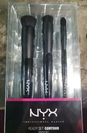 NYX Professional Makeup Ready Set Contour 3-Piece Brush Set BSET03 new