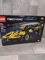 LEGO 42151 Bugatti Bolide 905pcs Technic New in Box