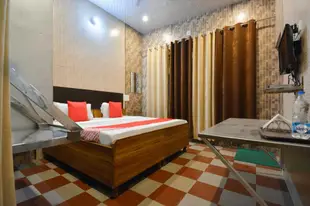 OYO Flagship 26638 Kapoor Guest House