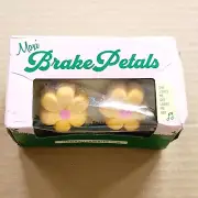 Moxi Roller Skates Toe Stops For Moxi Skates Rubber Brake Toe Stops (Daisy) NEW