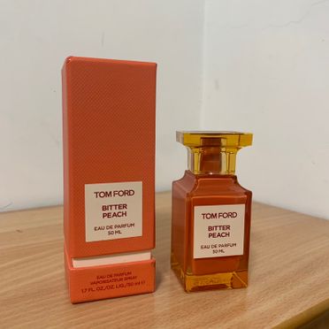 Tom Ford Peach的優惠價格- 飛比有更多香水/體香膏商品| 2023年09月