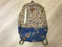 在飛比找Yahoo!奇摩拍賣優惠-Herschel AMERICA BACKPACK 迷彩碎花