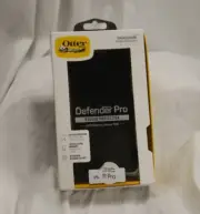 OtterBox DEFENDER SERIES Case & Holster for Apple iPhone 11 Pro - Black