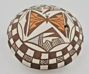 Acoma Pueblo Pottery Seed Pot Ed Lewis New Mexico 2"H x 4 1/2" W Butterfly