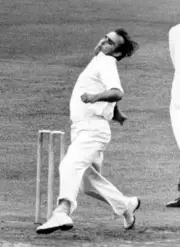 New bowling action of Ron Hooker 1968 Old Cricket Photo