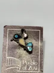 Vintage Sterling Silver Pueblo of Zuni Flying Bird Tie Tack on Original Card