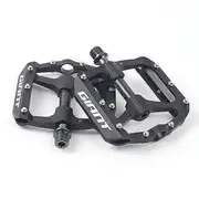 GIANT MTB Pedal Road Bicycle Pedal Anti-slip Ultralight Mountain Bike Pedals Aluminum Alloy+Carbon Fiber 3 Bearings Pedale 334g black
