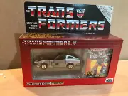 Transformers G1 ehobby Collector's Edition 08 Cybertron Reissue Silverstreak