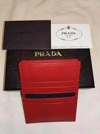 在飛比找Yahoo!奇摩拍賣優惠-全新 PRADA SAFFIANO 紅色七卡防刮牛皮 名片夾