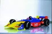1:18 Minichamps UT Models Reynard Honda #21 Tasman Motorsport Kanaan 'LCI'