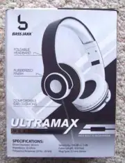 Ultramax Headphones Bass Jaxx Built-In Microphone Black/White Brand New