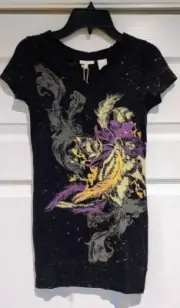 NWT Miss Me Girl's Black V-Neck Embellished Top w/Foil Feather Design-Size M