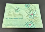 Vintage Lady Pepperell 100% Nylon Pillowcase Green NIP NEW 42" x 38.5" 1960s
