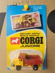CORGI JUNIORS- EUCLID DUMPER 42 [YELLOW] CAR MINT VHTF BLISTER CARD GOOD