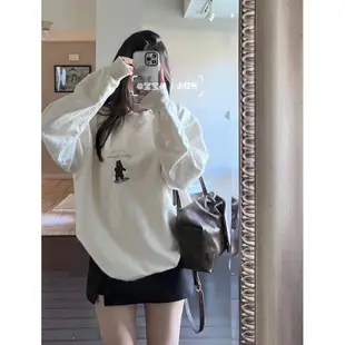 🧸Brandy Melville 經典小熊刺繡米白大學T Erica snow lodge sweatshirt