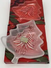 2 MIKASA CHRISTMAS YULETIDE TREE FROSTED GLASS SWEETS CANDY DISH JAPAN 5 INCHES