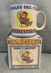 Vintage Garfield World's Greatest Grandmother Coffee Cup Mug Jim Davis 1978 Cat