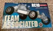 Team Associated RC10CC Classic Clear Edition 1/10 Buggy EMPTY BOX Display ONLY
