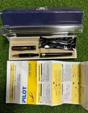 PILOT Cavalier Fountain Pen Black Metallic F