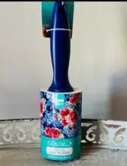 Pioneer Woman Heritage Floral Lint Roller