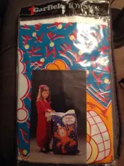VINTAGE 1980's GARFIELD BIGGER IS BETTER TOY SACK LARGE GIFT BAG 24" X 6" X 30"