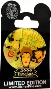 DLR FRIDAY THE 13TH 2006 CRYSTAL BALL VILLAINS GLOW IN DARK PIN- LE 1000- #49849