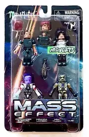 Minimates Mass Effect Box Set Bioware EA Games Commander Shepard Diamond Select