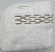 GRACCIOZA LUXURY BATH LINENS SET OF 2 Alhambra HAND TOWELS 18x30 White/Fog